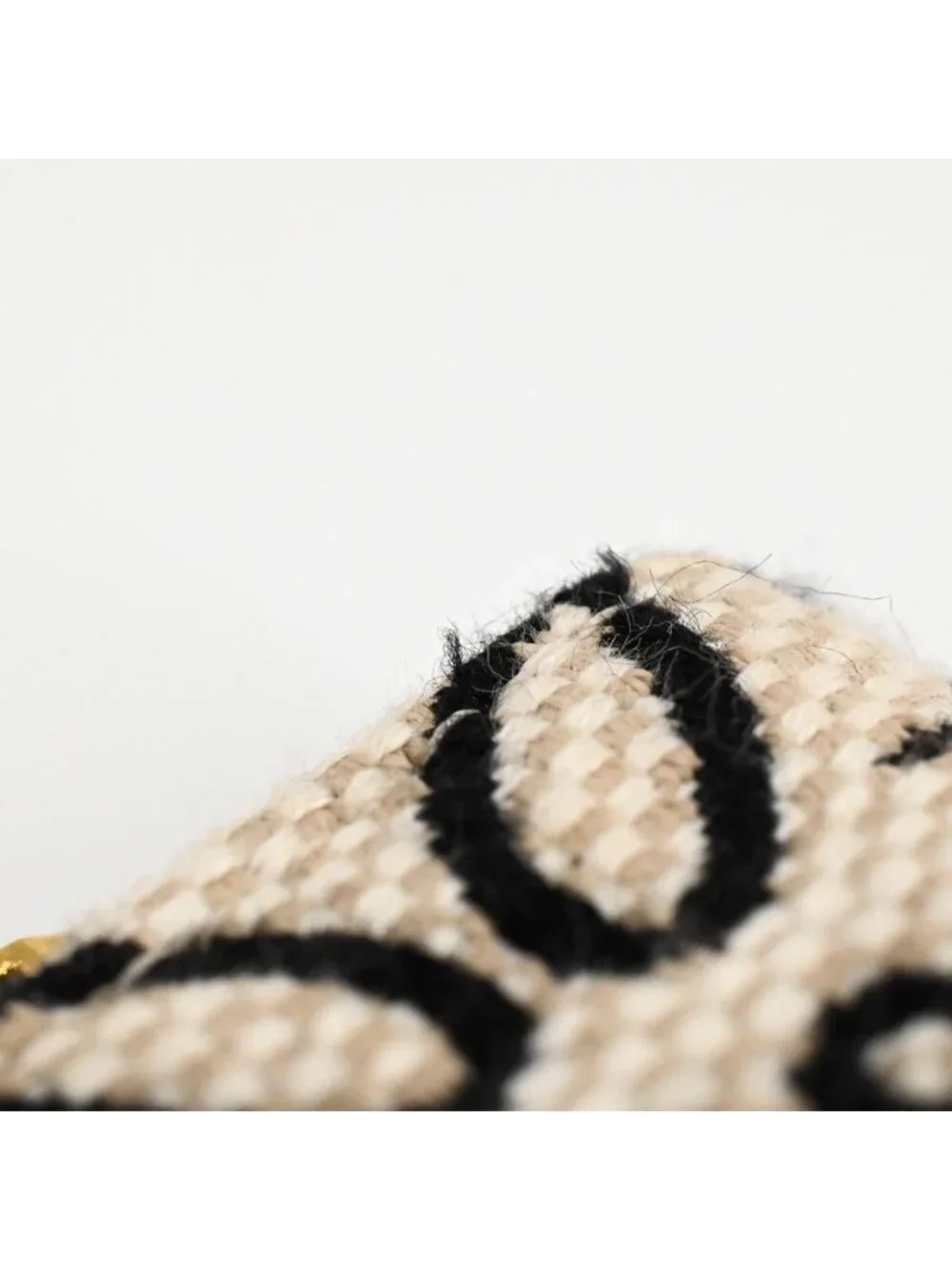 Loewe Pouch Blanc Black